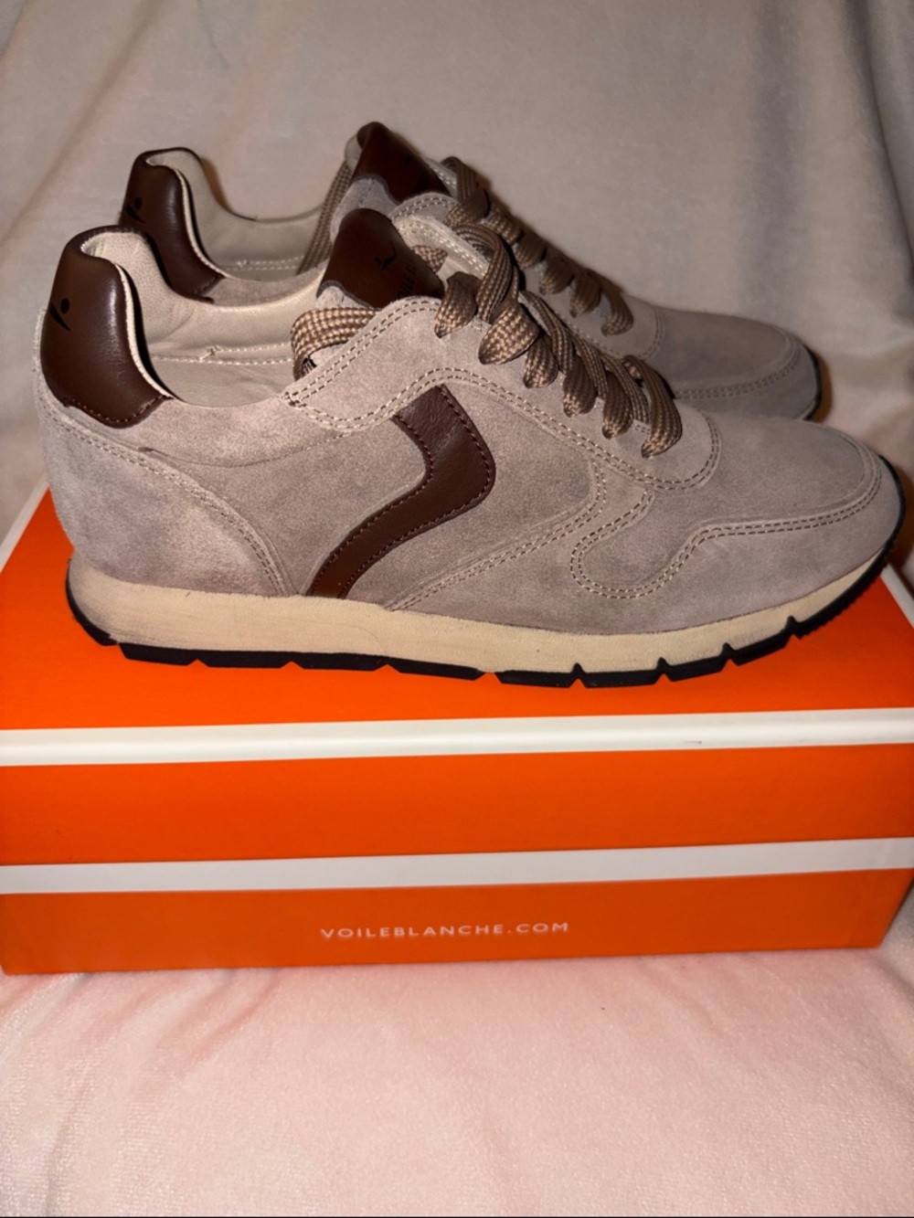 NWT VOILE BLANCHE JULIA Sneaker in Dove Dark Brown - Picture 11 of 16
